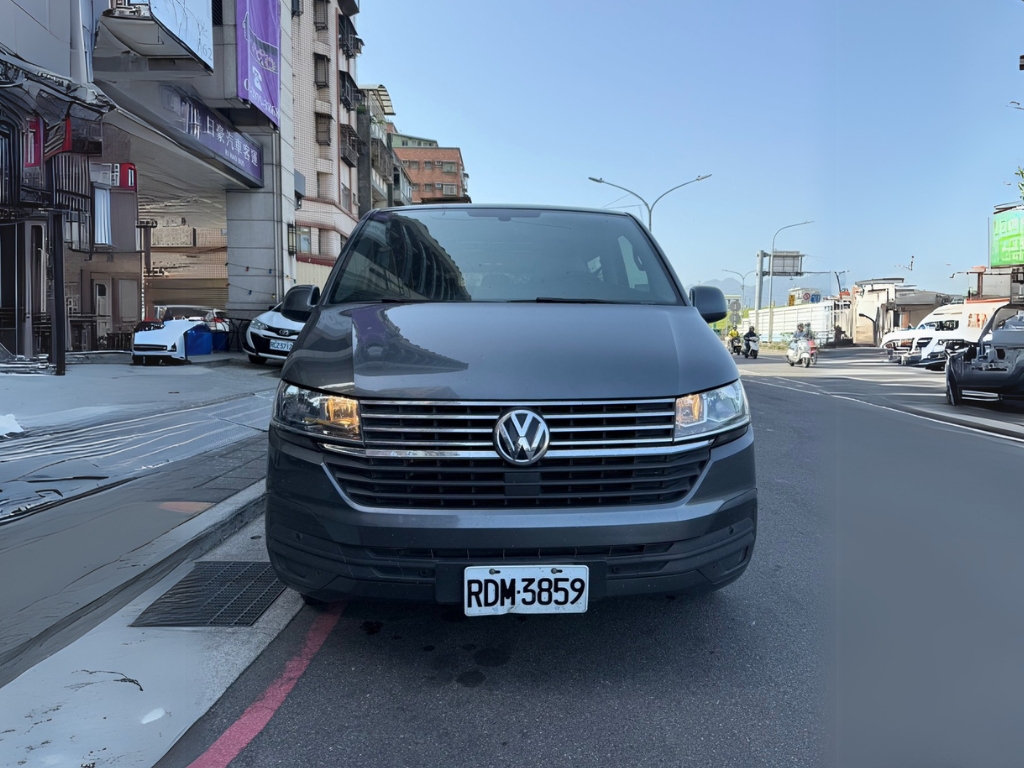 Volkswagen T6.1  2021 Image 2