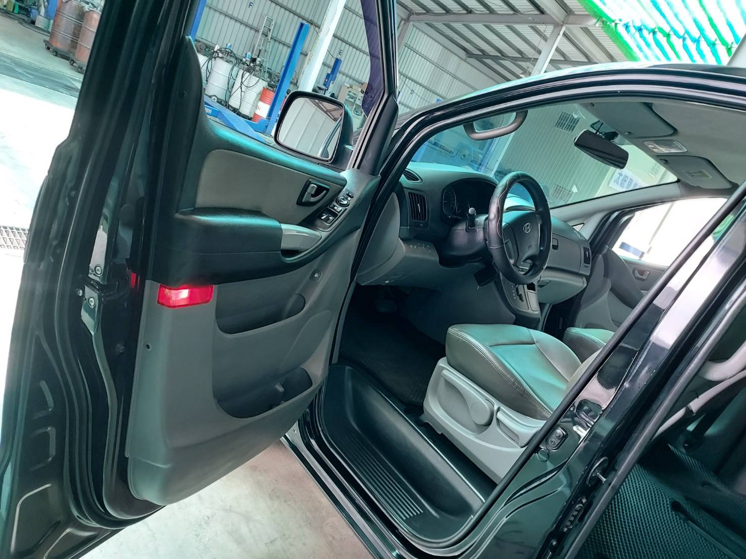 Hyundai STAREX 2.5 尊貴版 2018 Image 7
