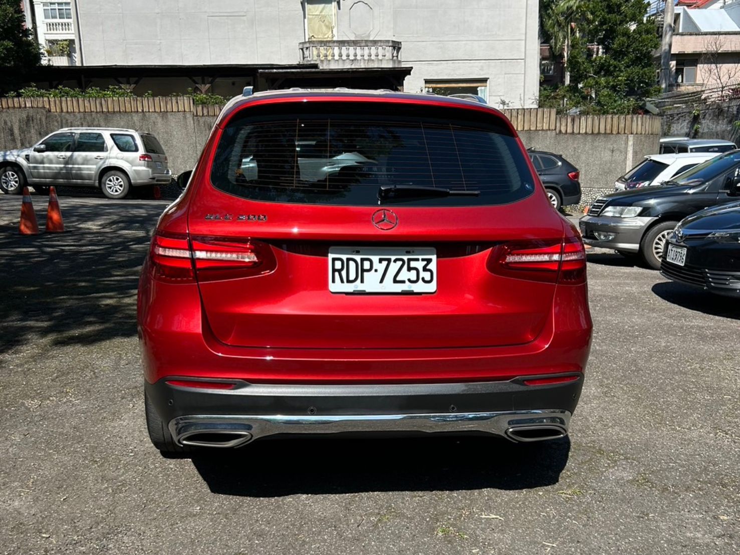 Mercedes-Benz GLC200 2.0L 2018 Image 6