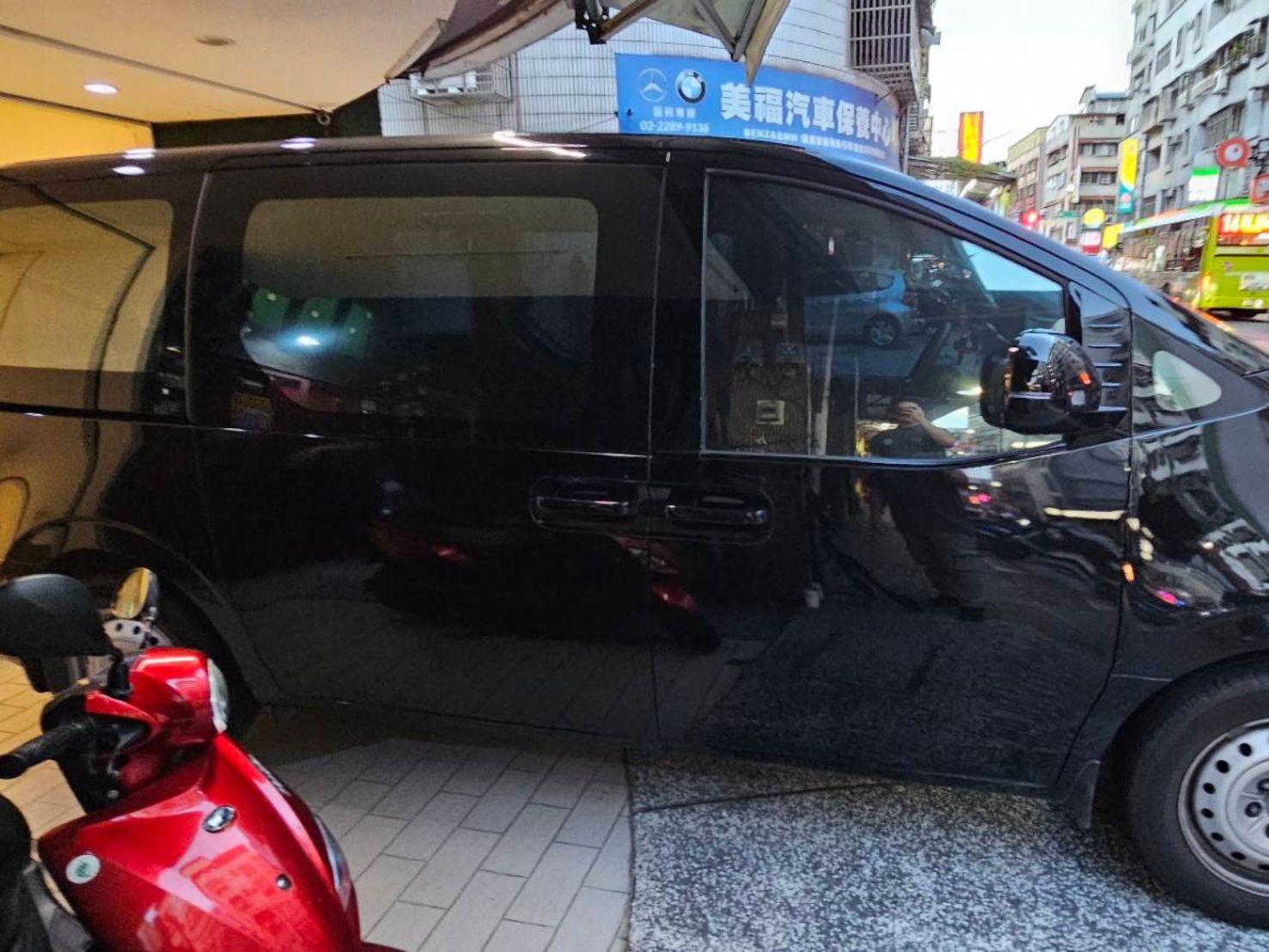 Hyundai STARIA GLD-A 2024 Image 3