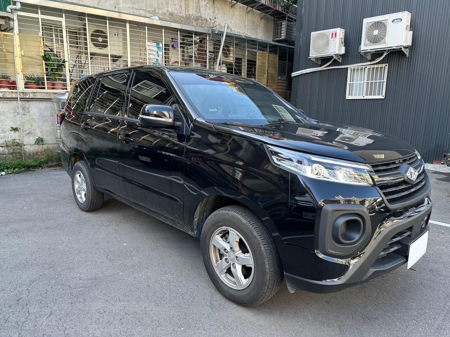 MITSUBISHI ZINGER 七人標準款 2024 Image 1