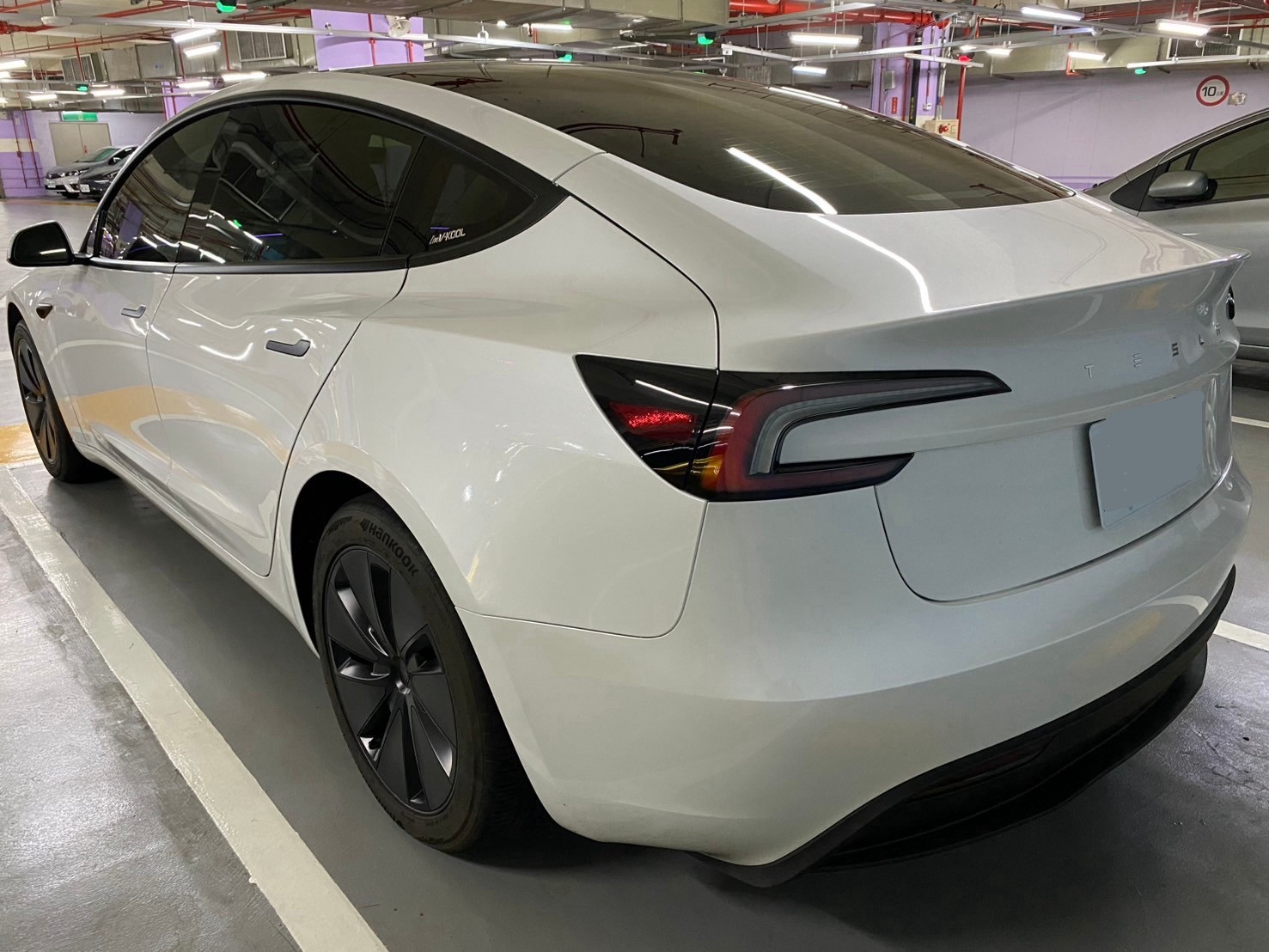 Tesla Model 3 煥新版 SR 2024 Image 7