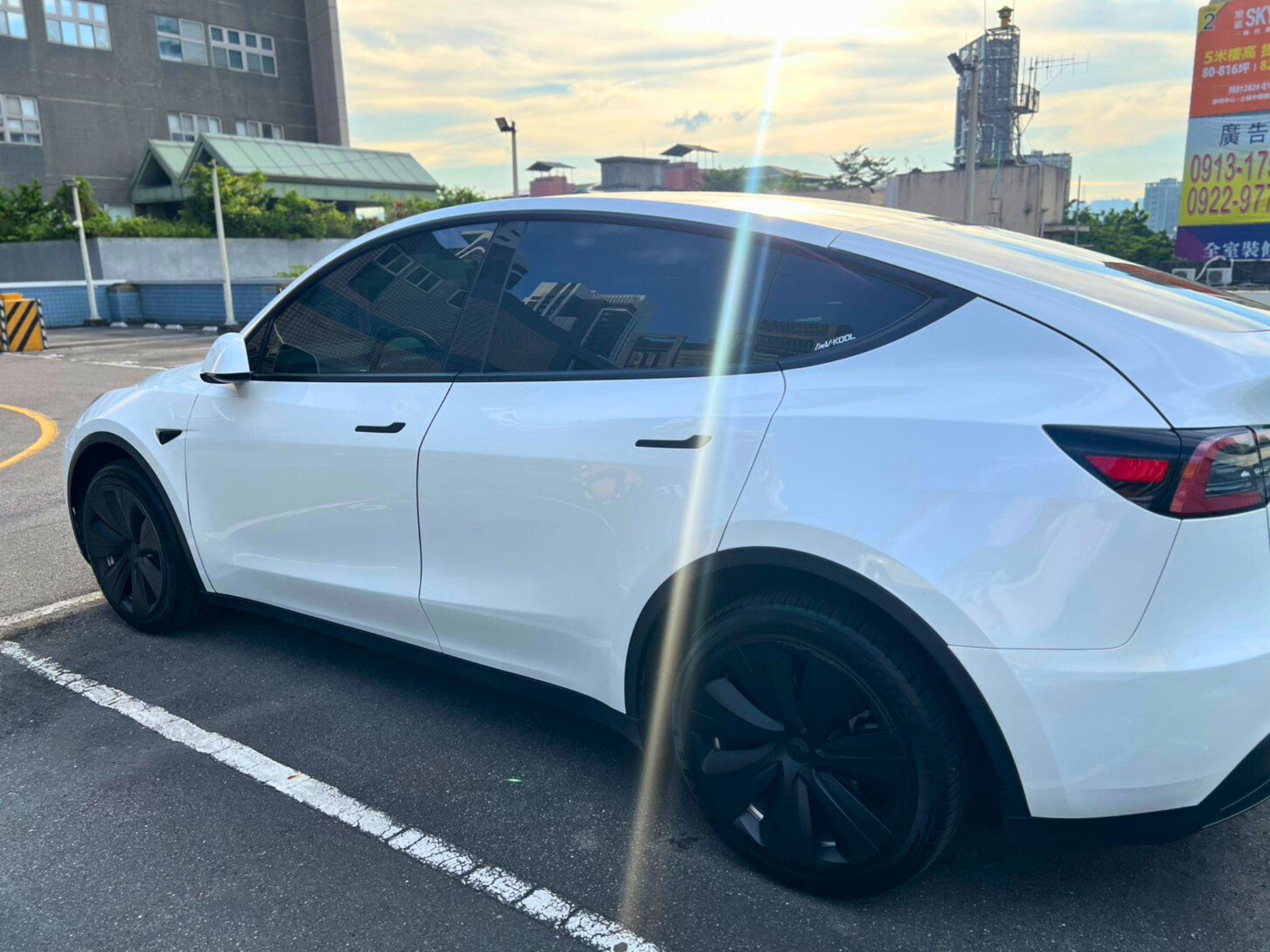 Tesla Model Y LR+EAP 2022 Image 7