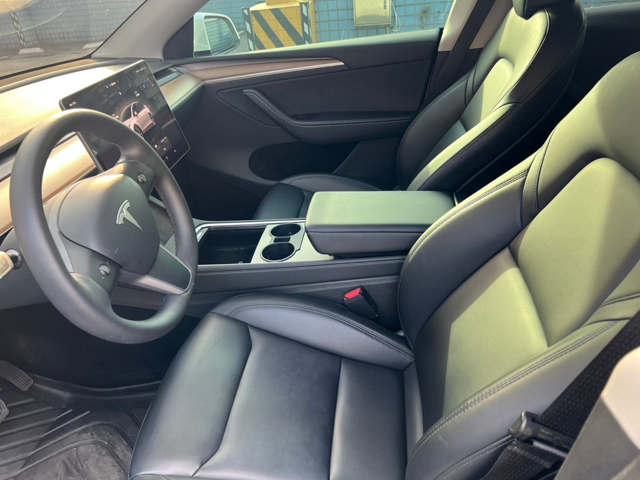 Tesla Model Y LR EAP 2022 Image 8