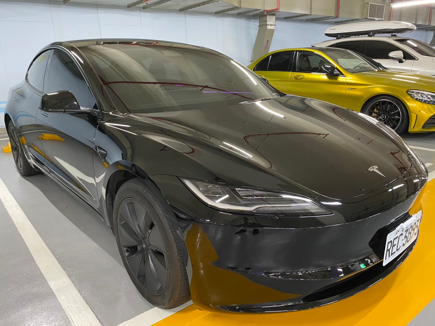 Tesla Model 3 煥新版 SR 2024 Image 1