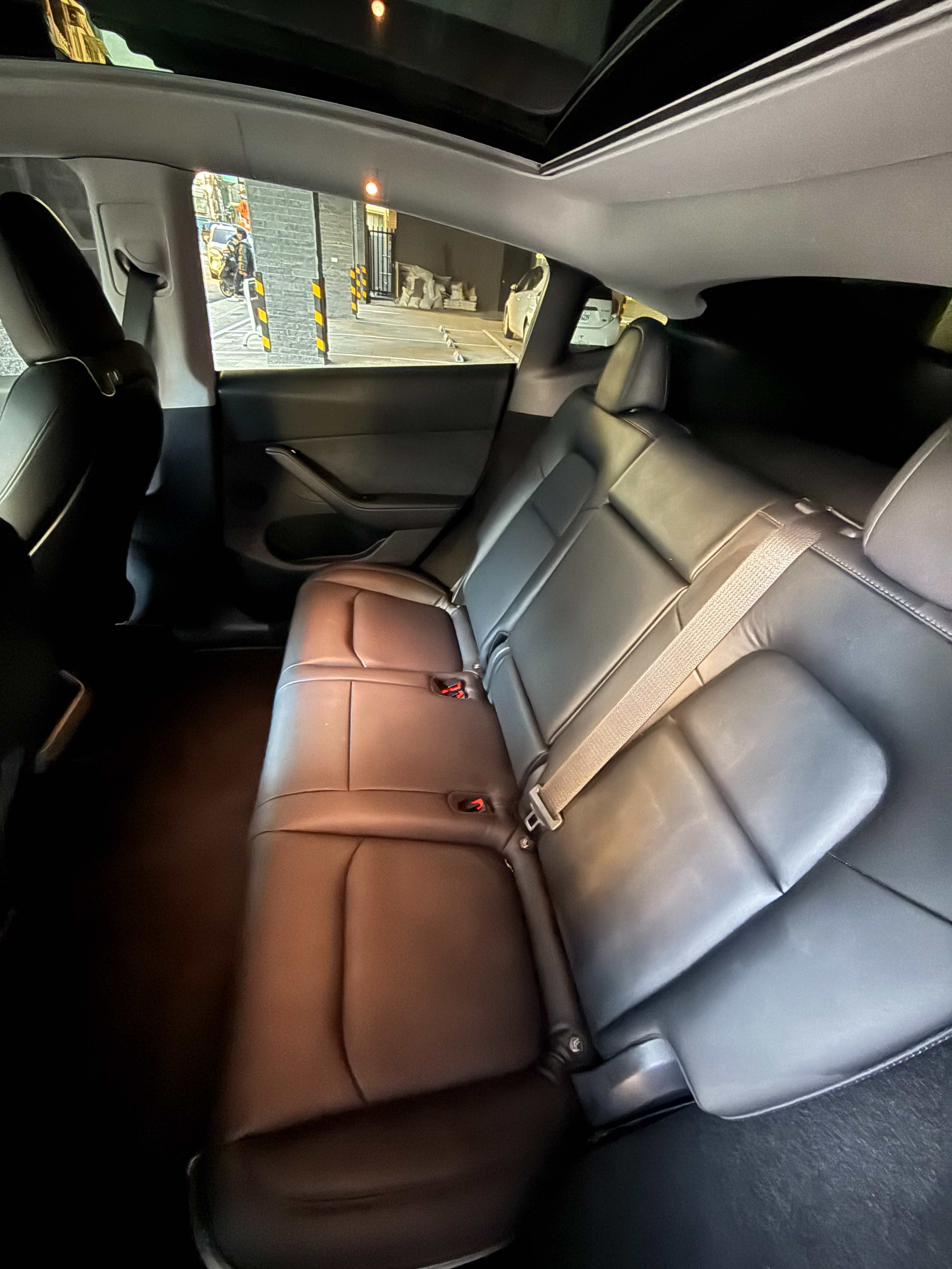 Tesla Model Y LR 2022 Image 7