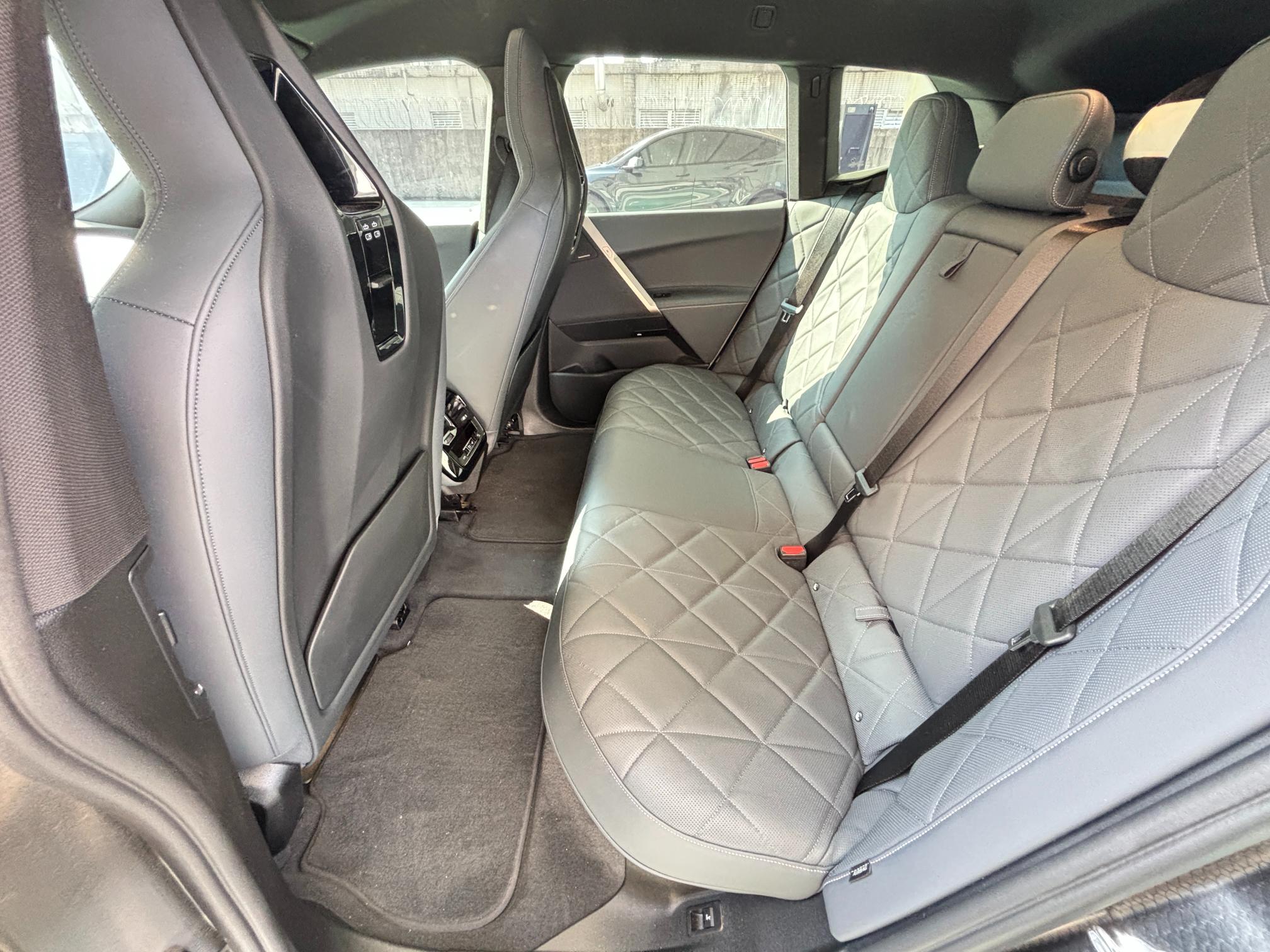 BMW IX XDRIVE40 2022 Image 4