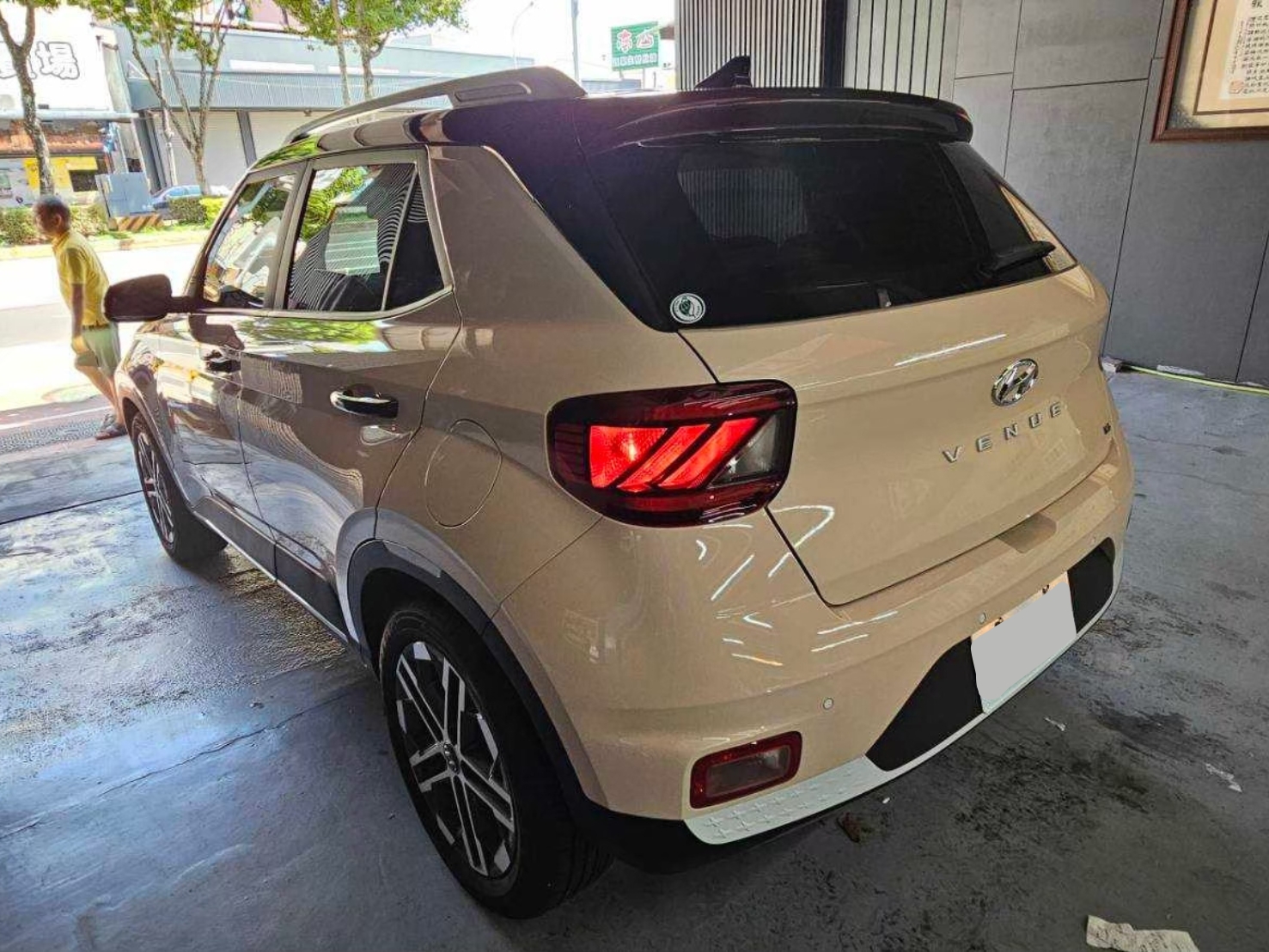 Hyundai VENUE GLB 2024 Image 6