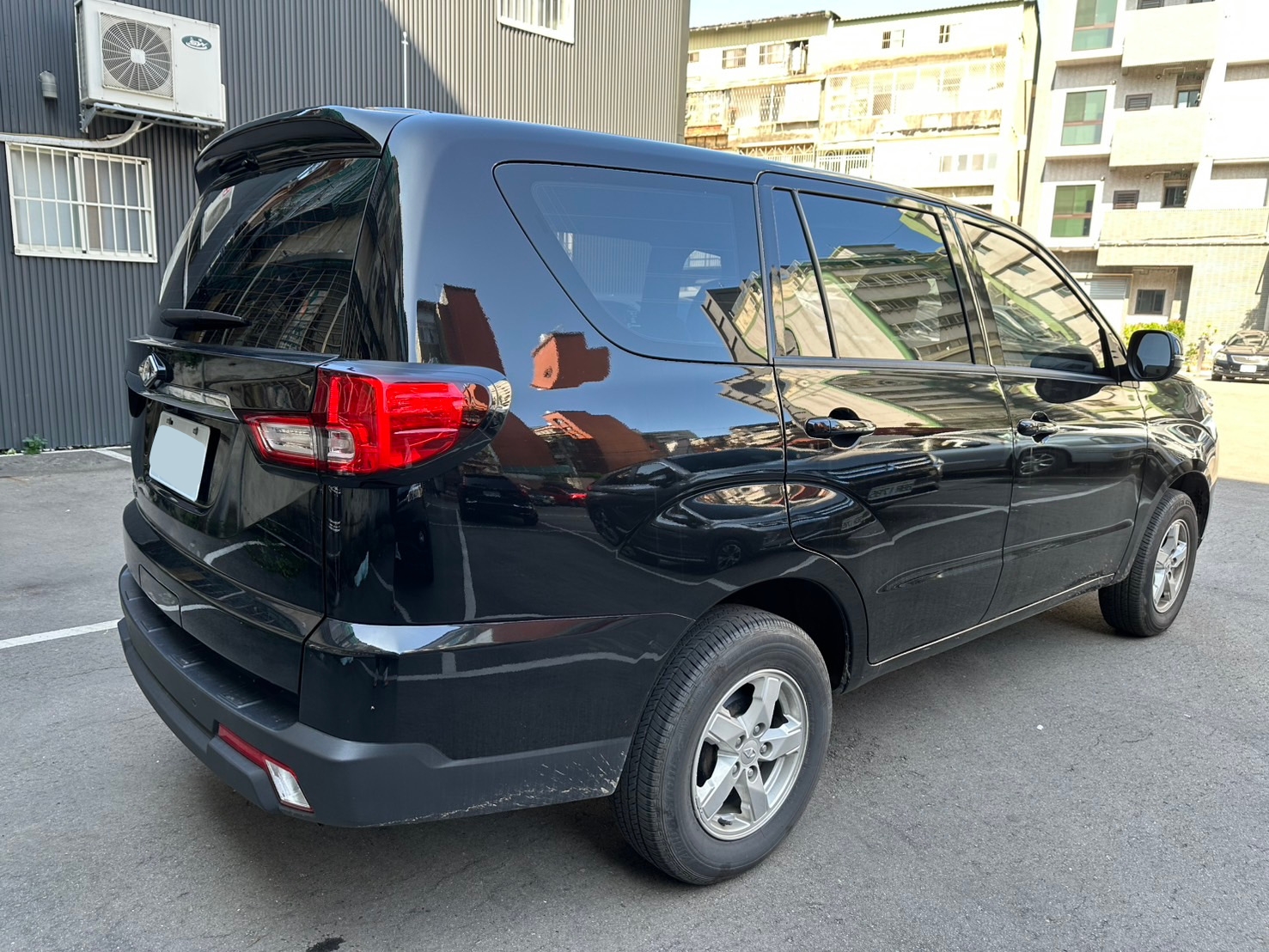 MITSUBISHI ZINGER 七人標準款 2024 Image 4