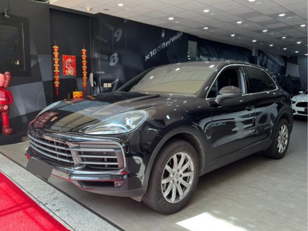 Porsche Cayenne  2018 Image 1
