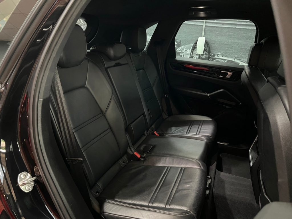 Porsche Cayenne  2018 Image 8