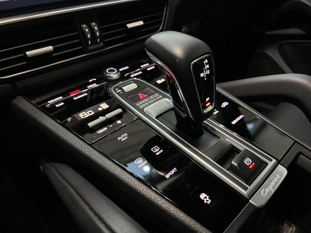 Porsche Cayenne  2018 Image 9