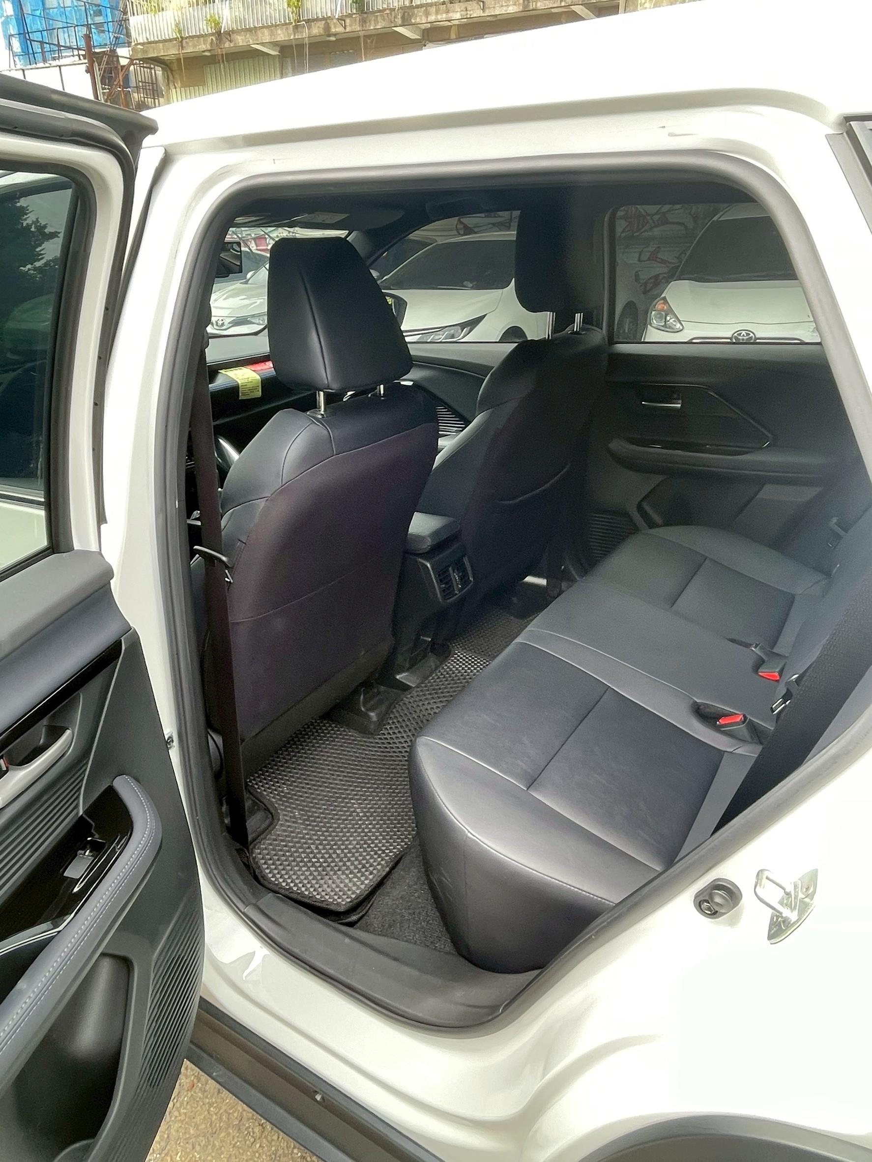 TOYOTA YARIS CROSS 1.5 2024 Image 12