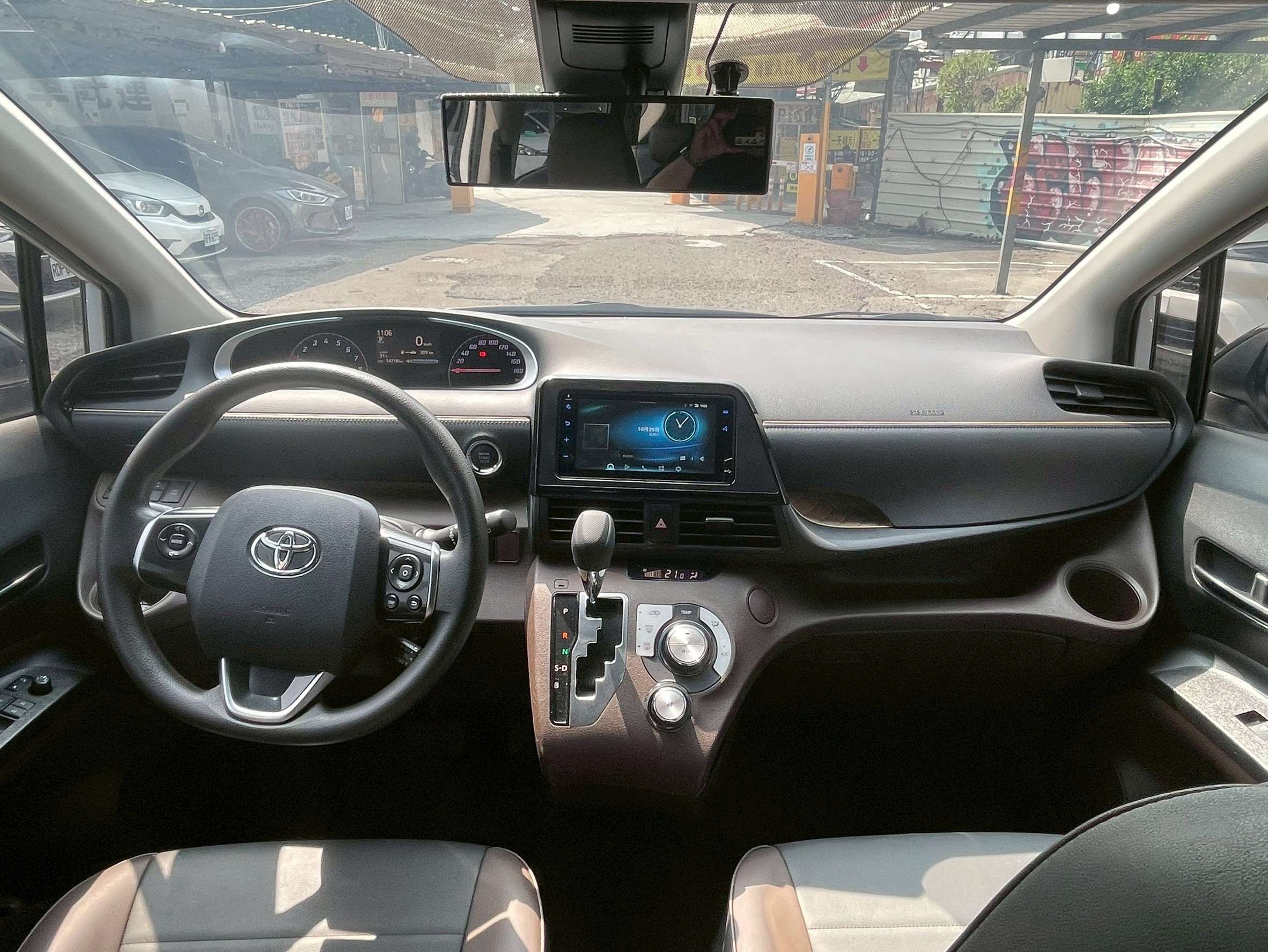 TOYOTA SIENTA 7人座 2024 Image 8