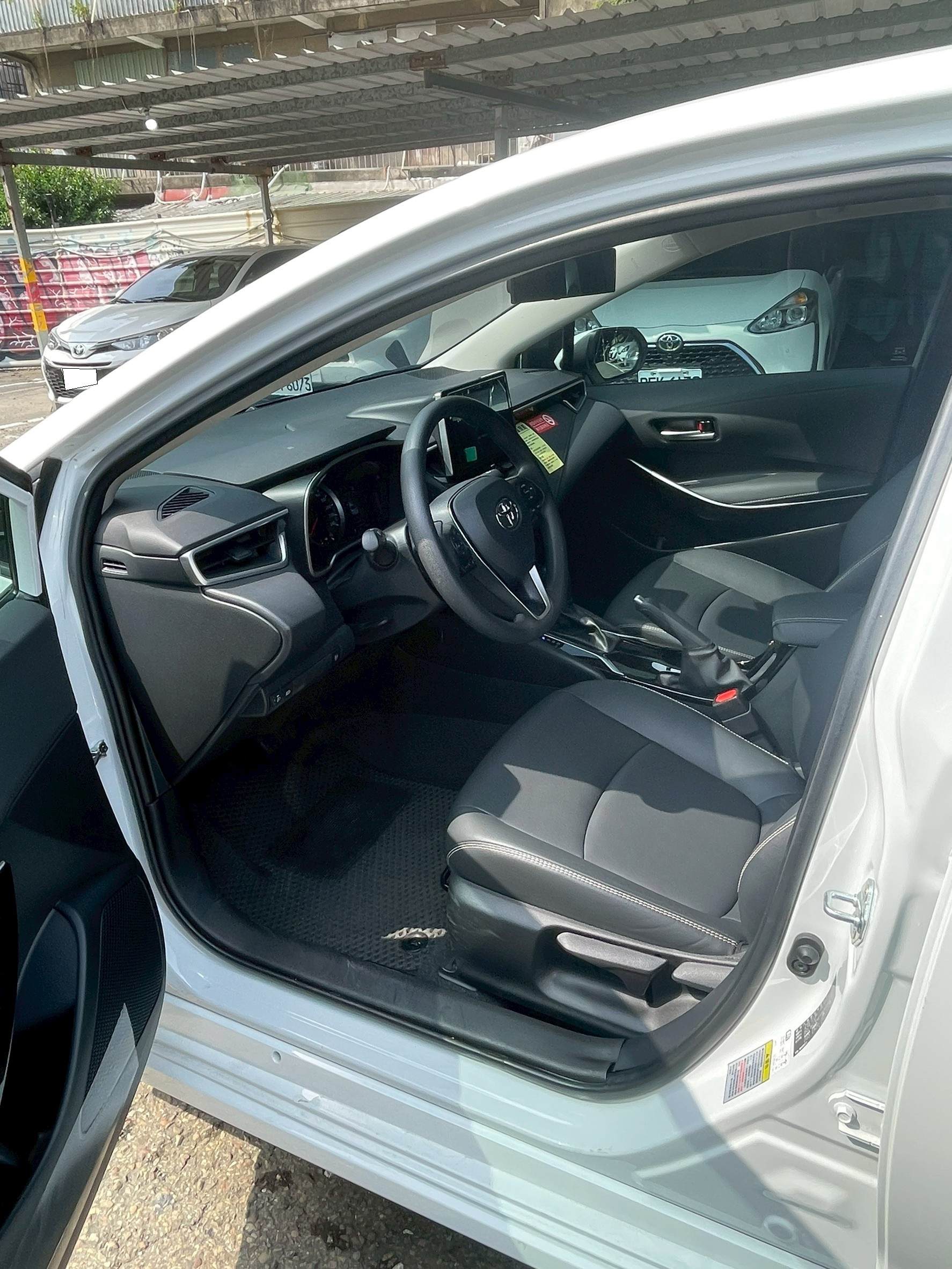 TOYOTA ALTIS 1.8 2024 Image 6