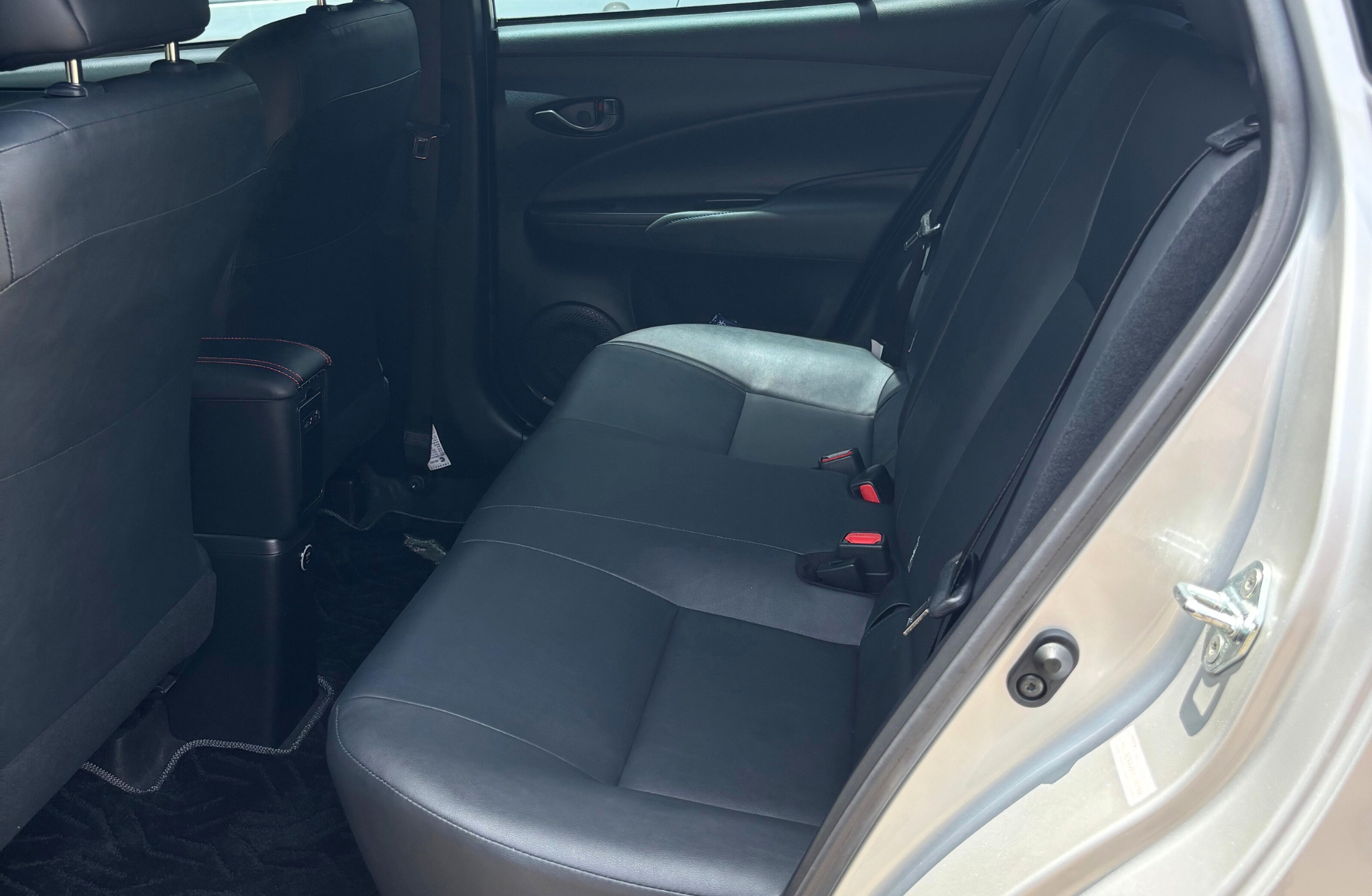 TOYOTA Yaris 1.5L經典 2023 Image 9