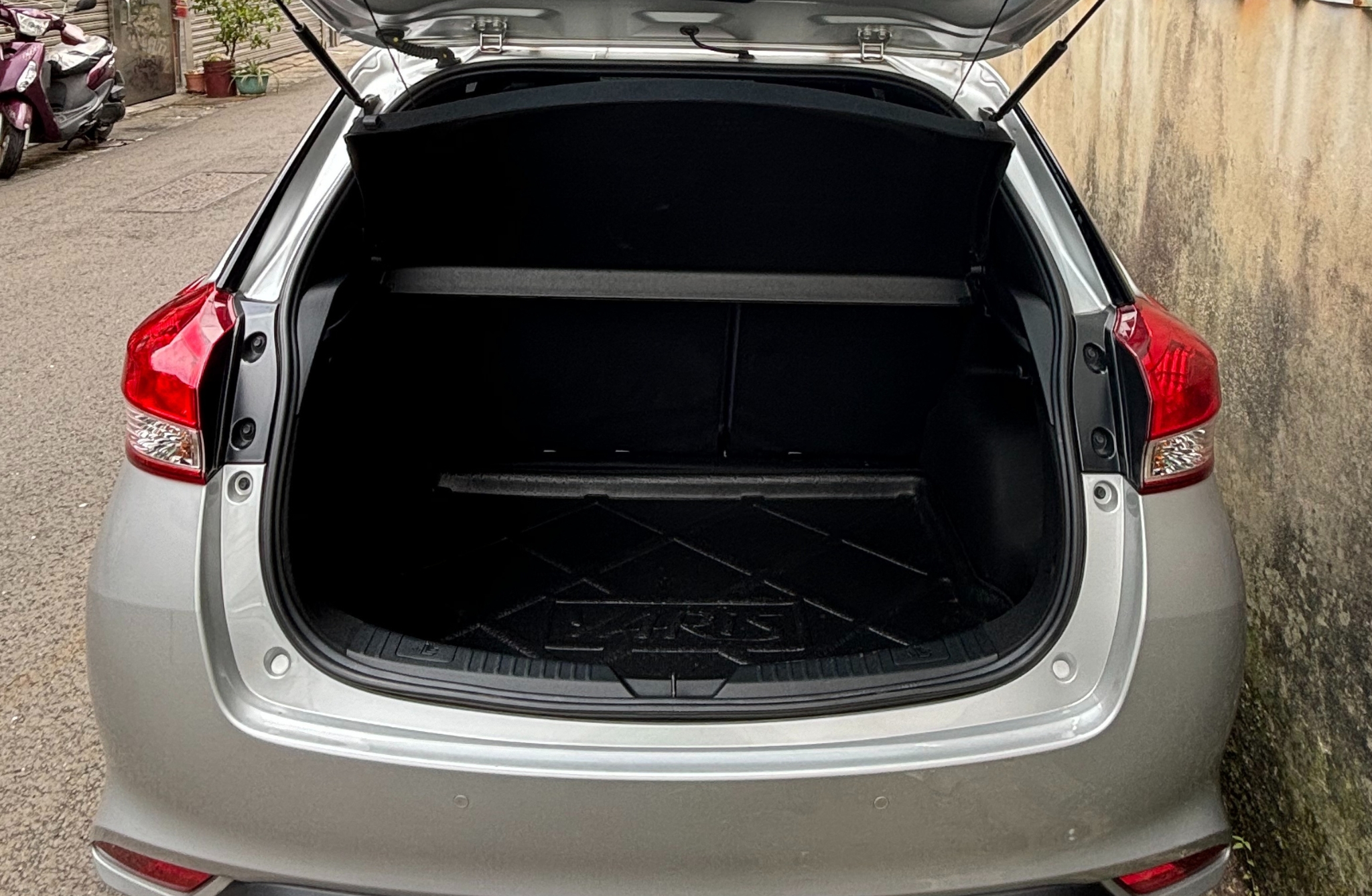 TOYOTA Yaris 1.5L經典 2023 Image 11