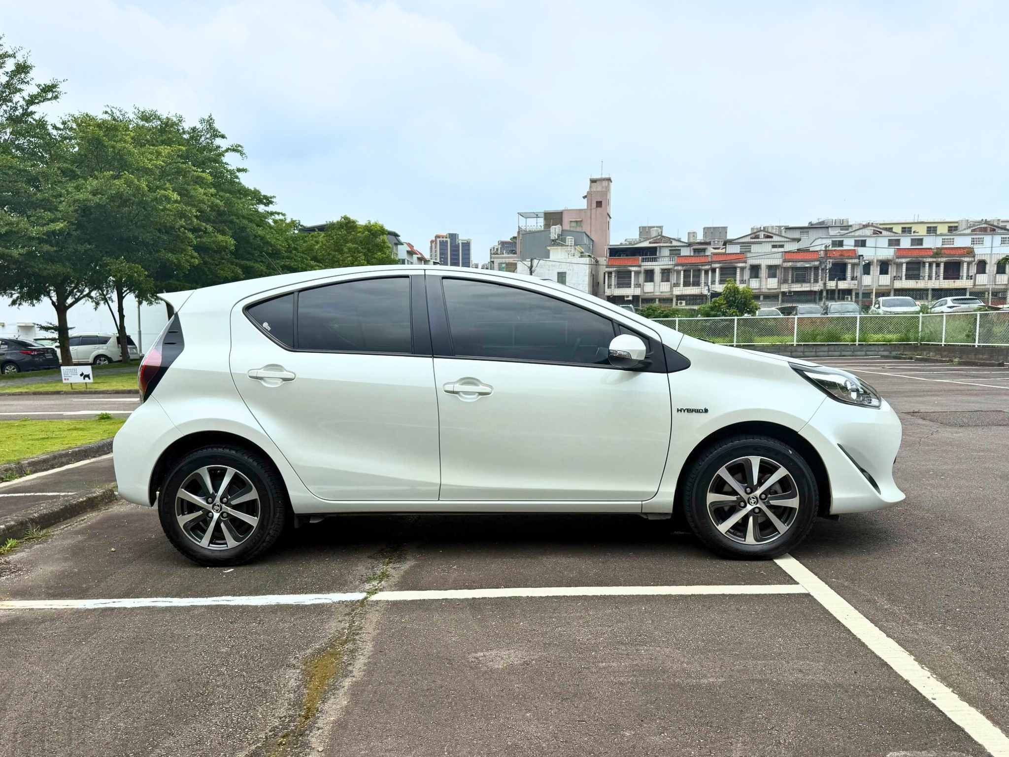 TOYOTA Prius C 1.5L 豪華 2021 Image 3