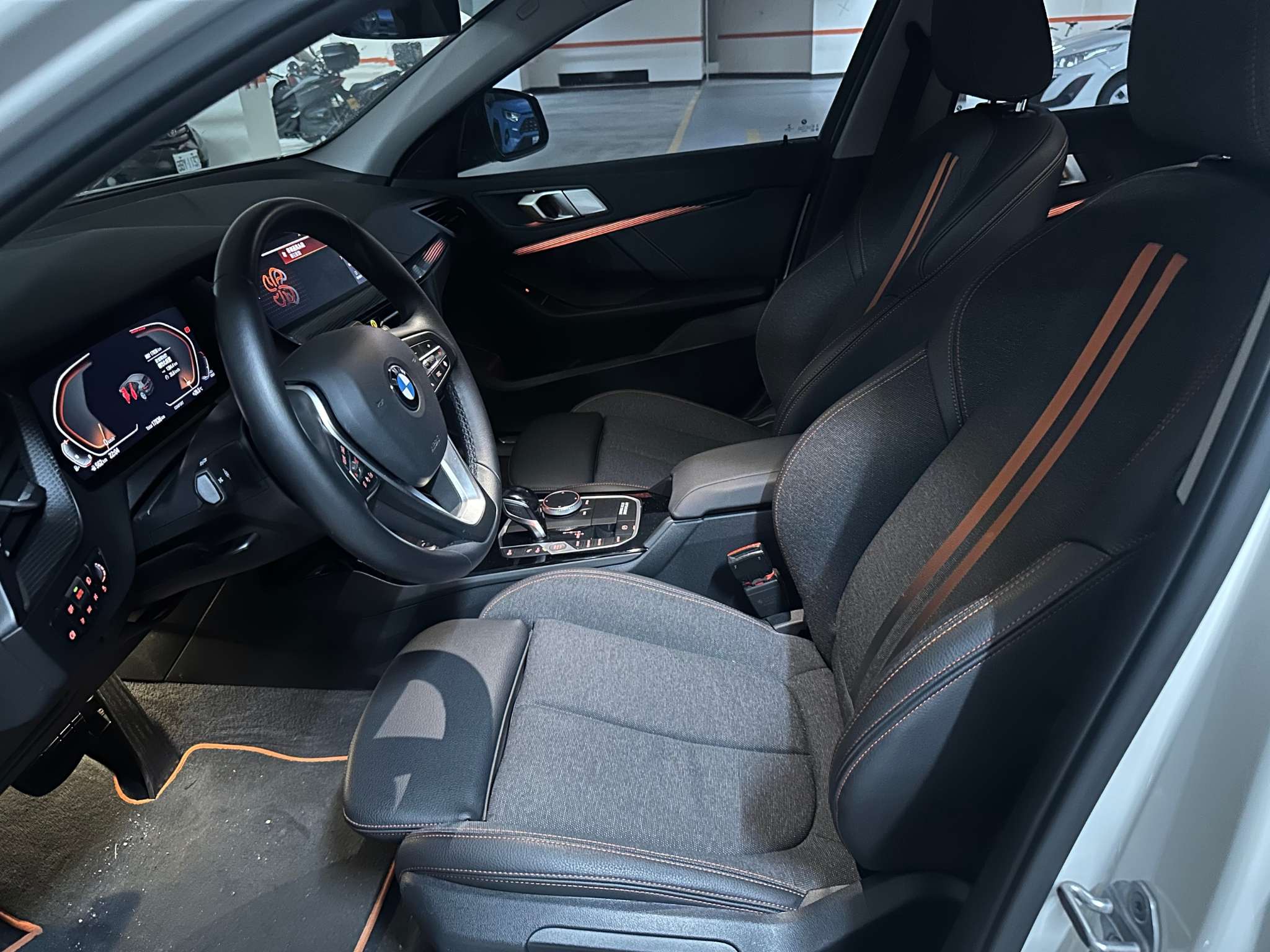 BMW 118i Edition Sport 2021 Image 8