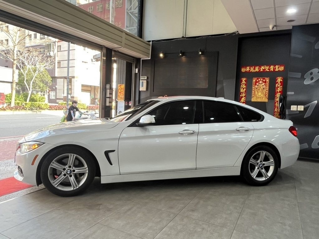 BMW Gran Coupe 428i 2014 Image 3