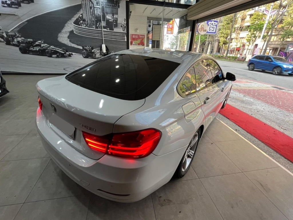 BMW Gran Coupe 428i 2014 Image 6