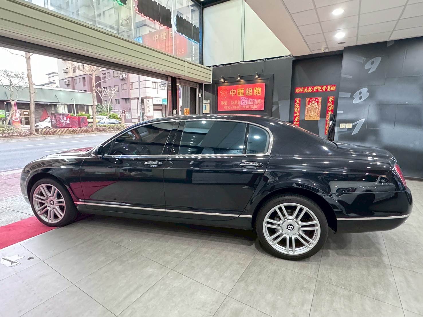 BENTLEY Flying Spur  2011 Image 6