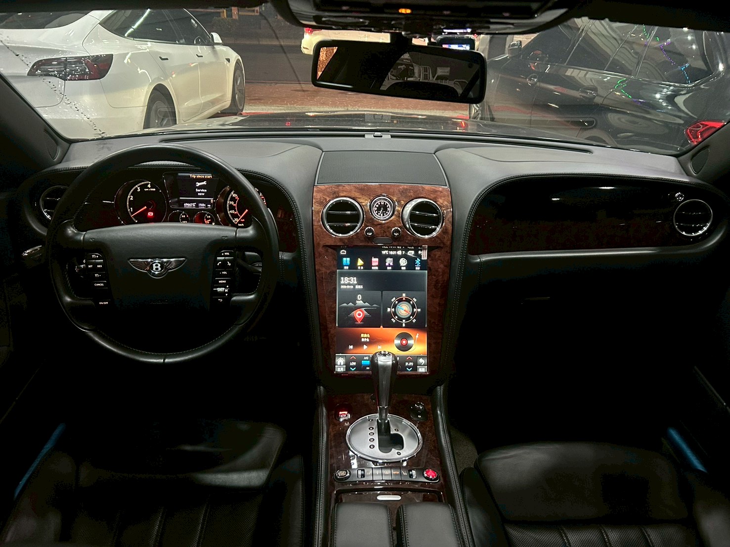 BENTLEY Flying Spur  2011 Image 12