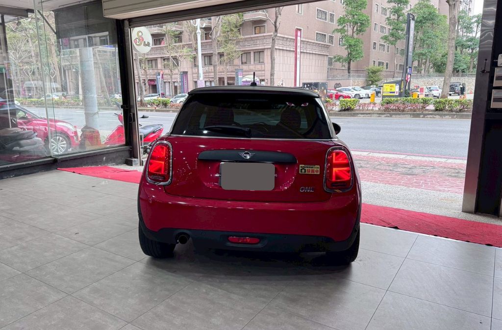 MINI MINI ONE  2019 Image 3
