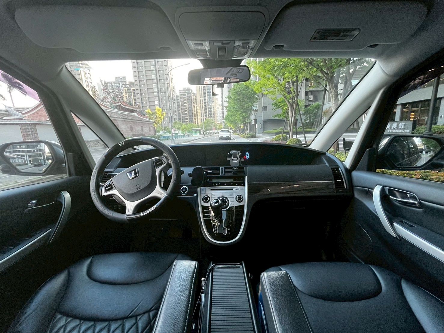 LUXGEN M7 Turbo ECO Hyper 旗艦型 2015 Image 9