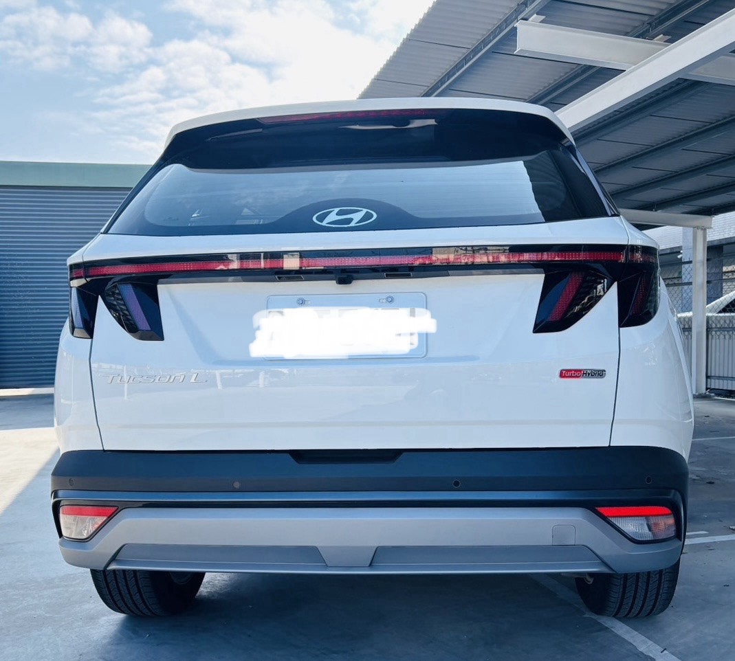 Hyundai Tucson 1.6油電 2025 Image 2