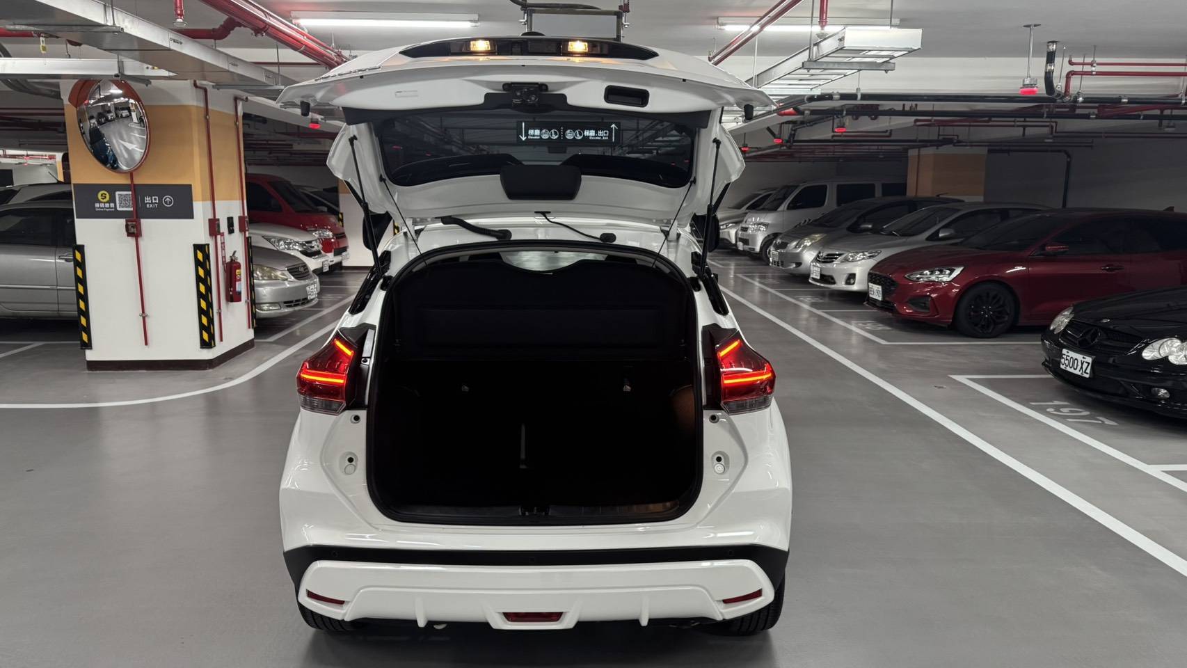 NISSAN Kicks 旗艦特仕版 2025 Image 8