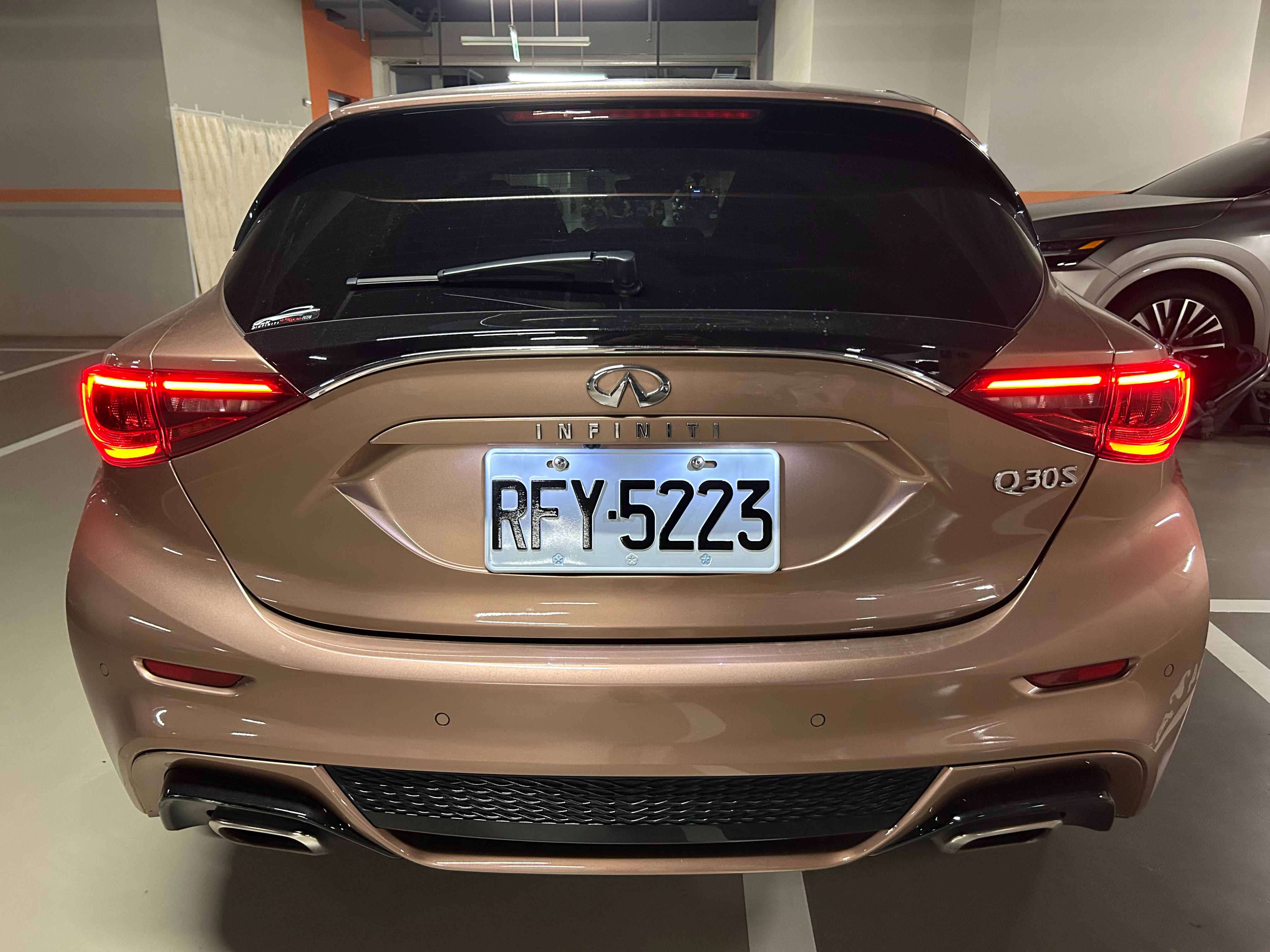 INFINITI Q30S 2.0T SPORT 2018 Image 7