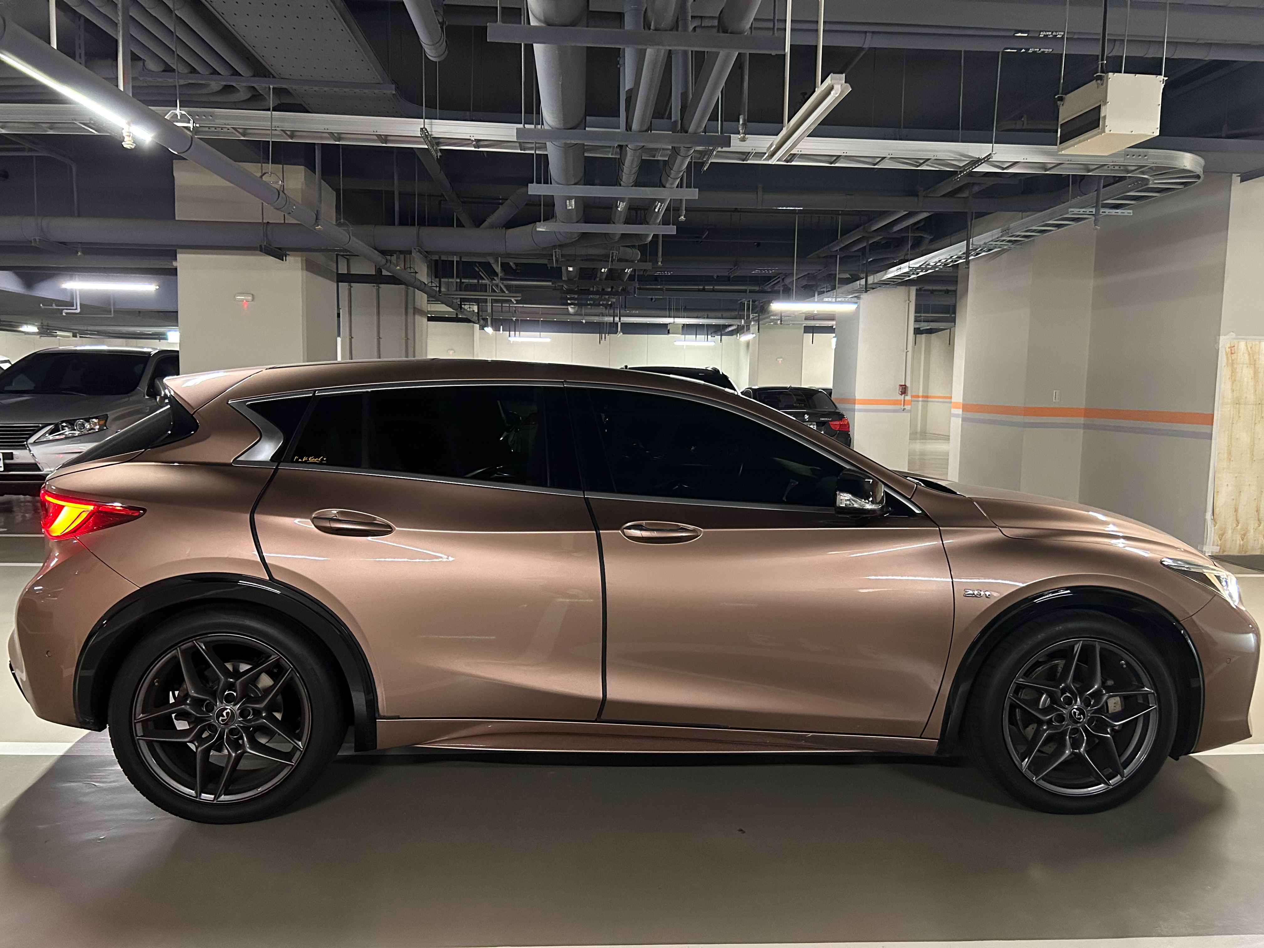 INFINITI Q30S 2.0T SPORT 2018 Image 3