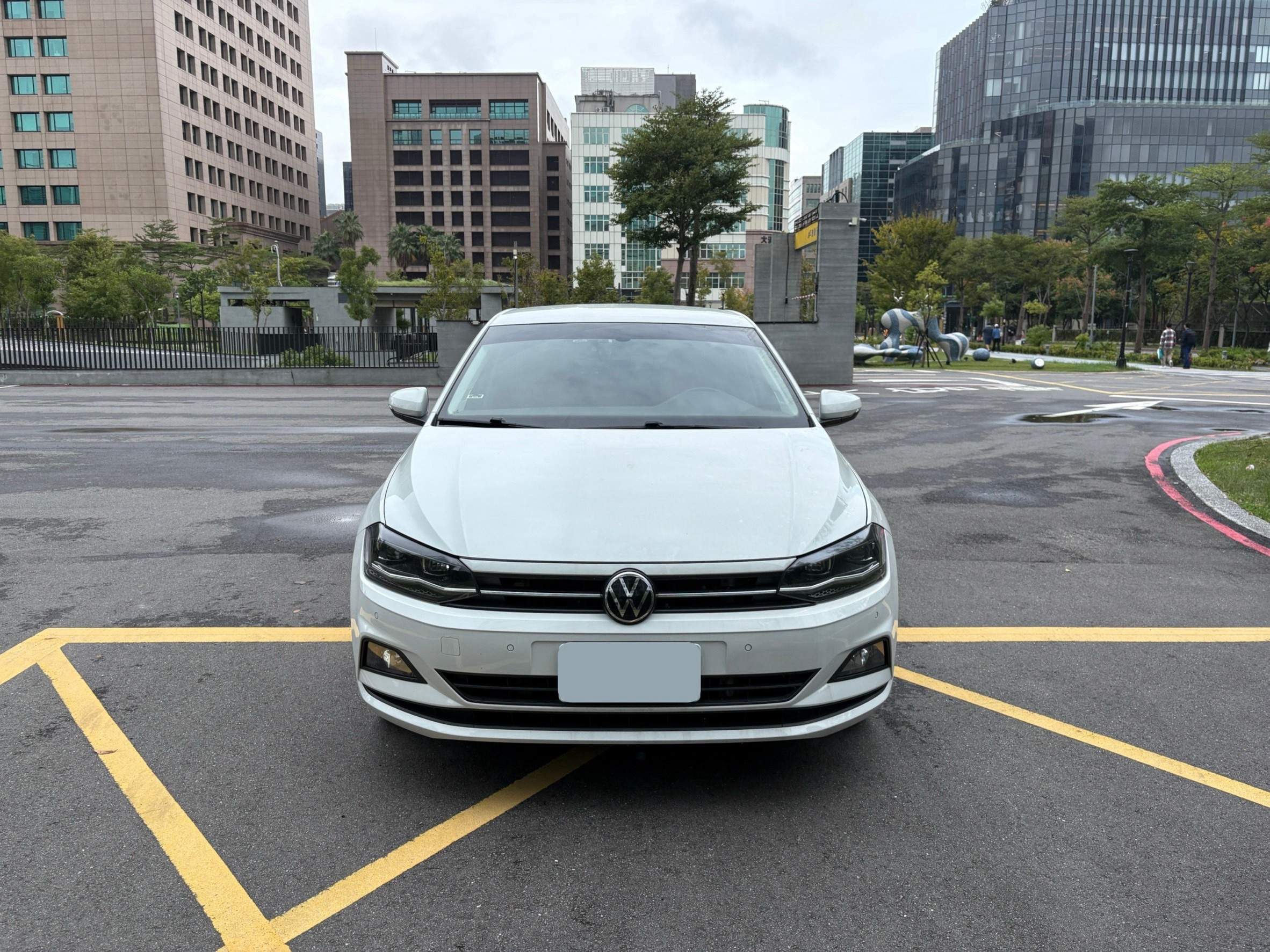 Volkswagen Polo 999cc 2021 Image 1