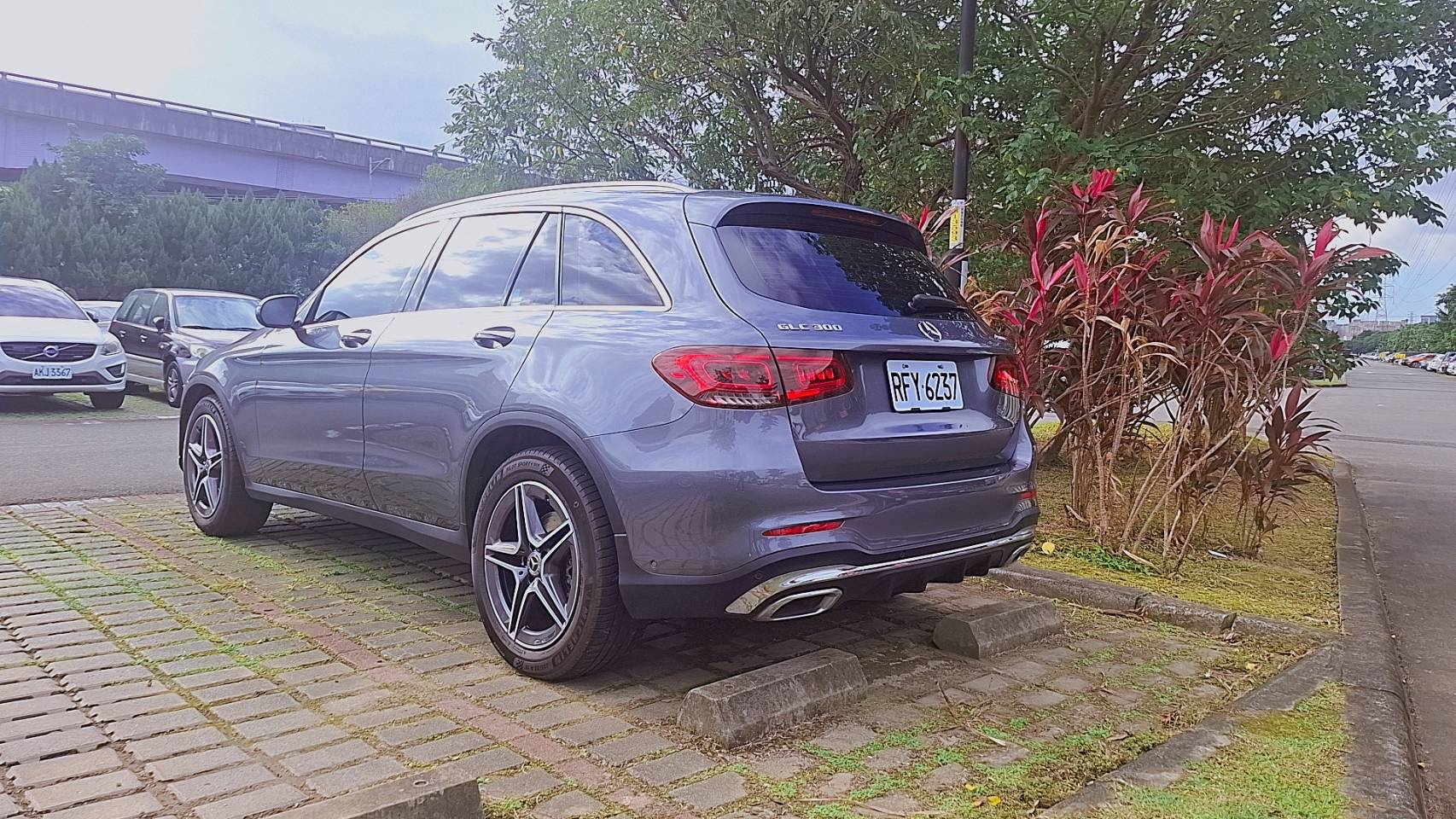 Mercedes-Benz GLC300 2.0L頂規 2019 Image 6