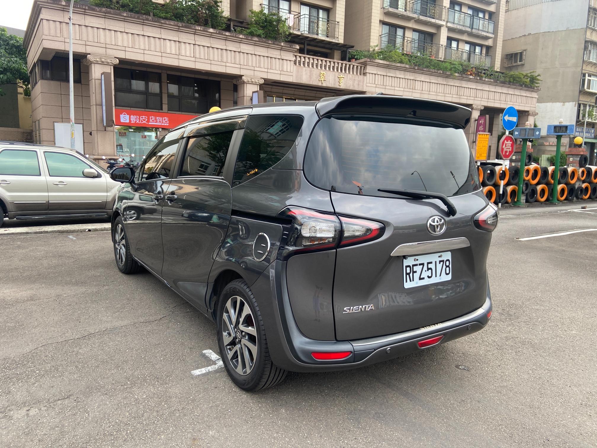 TOYOTA Sienta 1.8L尊爵7人 2017 Image 6